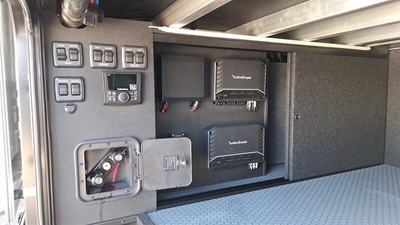 2025 Brinkley RV Model G 3970 - Photo 11 - Liberty, TX 77575