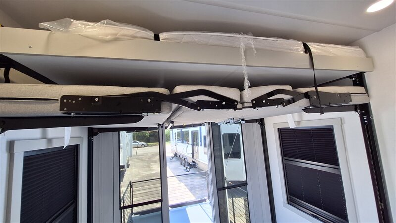 2025 Brinkley RV Model G 3970 - Photo 28 - Liberty, TX 77575