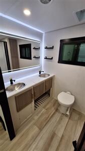 1996 Forest River Salem - Photo 13 - Liberty, TX 77575