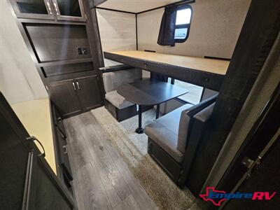 2021 Jayco Jayflight 33RBTS   - Photo 20 - Liberty, TX 77575