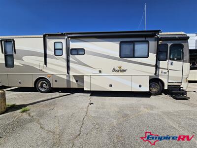 2008 Fleetwood BOUNDER 38S   - Photo 2 - Liberty, TX 77575