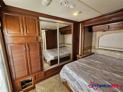 2008 Fleetwood BOUNDER 38S   - Photo 39 - Liberty, TX 77575