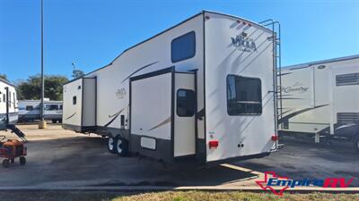 2017 Forest River SALEM VILLA 4092BFL   - Photo 6 - Liberty, TX 77575