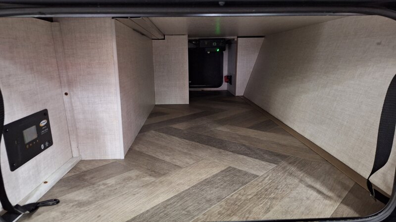 2022 Ember RV Overland 201FBQ - Photo 5 - Liberty, TX 77575