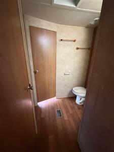 2009 Forest River SALEM 403FB   - Photo 11 - Liberty, TX 77575