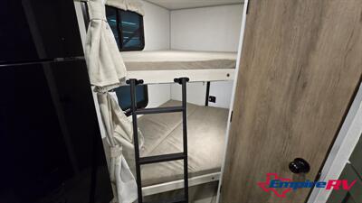 2026 Forest River NO BOUNDARIES 20.3 - Photo 9 - Liberty, TX 77575