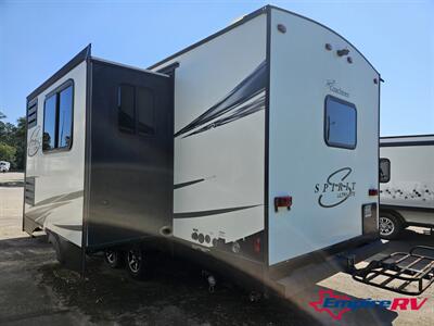 2020 Coachmen SPIRIT ULTRA LITE 2253rb   - Photo 4 - Liberty, TX 77575