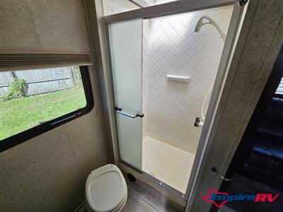 2020 Coachmen SPIRIT ULTRA LITE 2253rb   - Photo 7 - Liberty, TX 77575