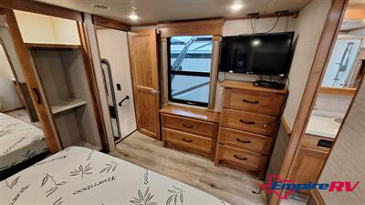 2022 Vanleigh Vilano 377FL   - Photo 21 - Liberty, TX 77575