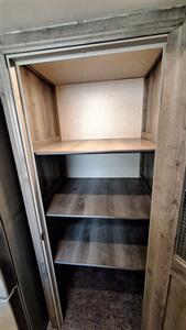 2019 Keystone SPRINTER 3551FWMLS   - Photo 12 - Oxnard, CA 93030