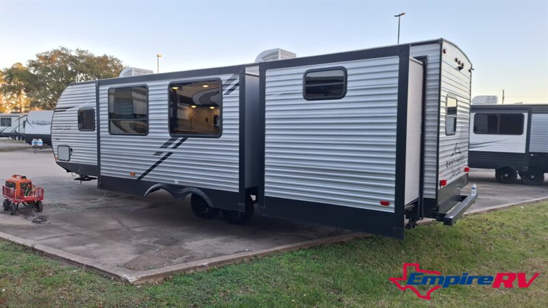 2022 EAST TO WEST 31KBH SILVER LAKE - Photo 4 - Liberty, TX 77575