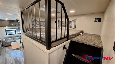 2023 Forest River Cedar Creek - Photo 14 - Oxnard, CA 93030