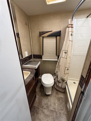 2013 Jayco REDHAWK 31XL - Photo 5 - Liberty, TX 77575