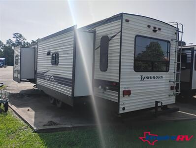 2021 Crossroads longhorn 340re   - Photo 4 - Liberty, TX 77575