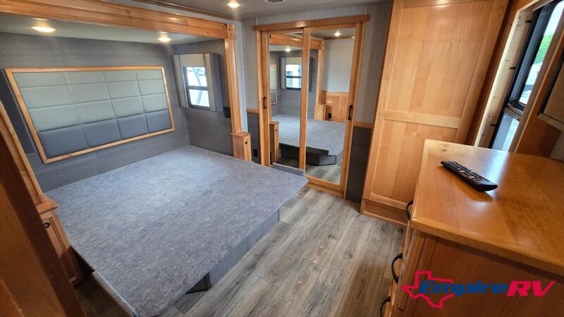 2021 Vanleigh Vilano 385RD - Photo 4 - Liberty, TX 77575