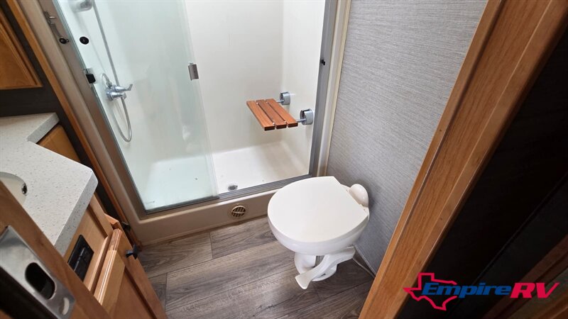 2021 Vanleigh Vilano 385RD - Photo 7 - Liberty, TX 77575