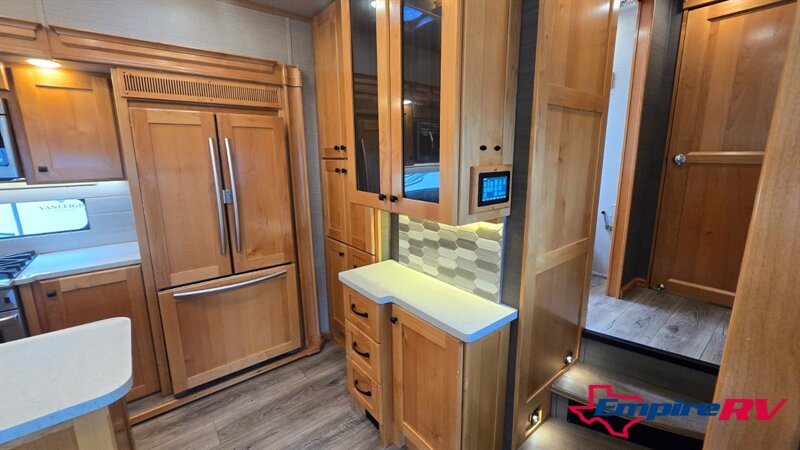 2021 Vanleigh Vilano 385RD - Photo 14 - Liberty, TX 77575