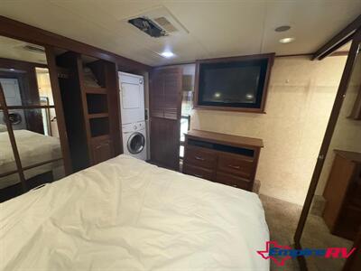 2013 Palomino COLUMBUS 320RS   - Photo 20 - Liberty, TX 77575