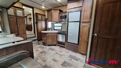 2017 Keystone SPRINTER 293FWBHS   - Photo 7 - Liberty, TX 77575