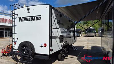 2022 Winnebago Micro Minnie 2108DS   - Photo 5 - Liberty, TX 77575