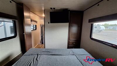 2018 Heartland PIONEER 287   - Photo 13 - Liberty, TX 77575