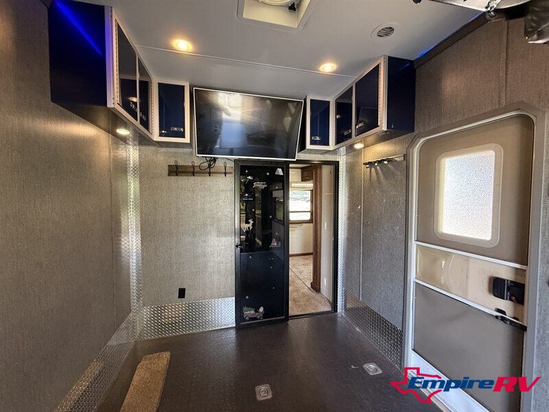2016 DRV FULLHOUSE ZX350 - Photo 10 - Liberty, TX 77575