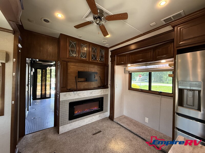 2016 DRV FULLHOUSE ZX350 - Photo 9 - Liberty, TX 77575