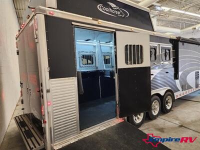 2015 Sundowner 4 HORSE TRAILER   - Photo 18 - Liberty, TX 77575