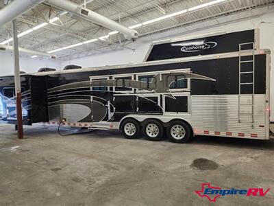 2015 Sundowner 4 HORSE TRAILER   - Photo 5 - Liberty, TX 77575