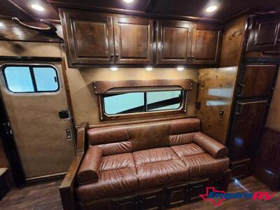 2015 Sundowner 4 HORSE TRAILER   - Photo 8 - Liberty, TX 77575