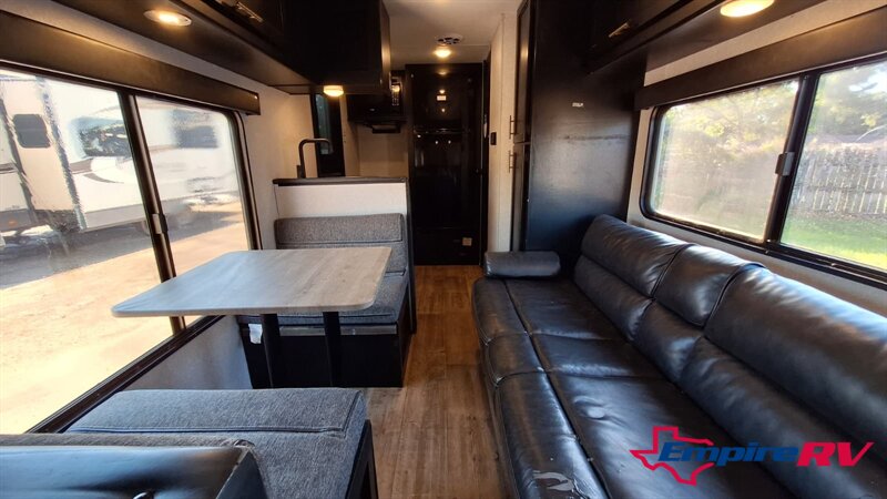 2022 Forest River CHEROKEE WOLF PUP 16HE - Photo 10 - Liberty, TX 77575