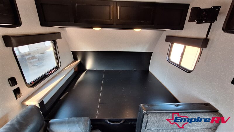 2022 Forest River CHEROKEE WOLF PUP 16HE - Photo 8 - Liberty, TX 77575