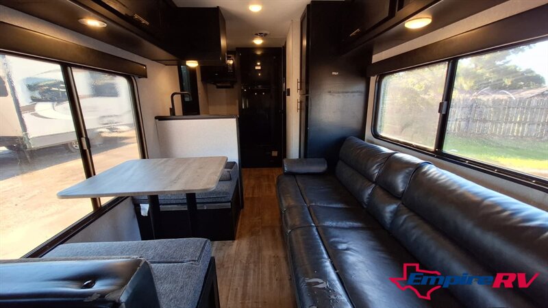 2022 Forest River CHEROKEE WOLF PUP 16HE - Photo 9 - Liberty, TX 77575