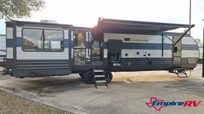 2021 Forest River CHEROKEE   - Photo 2 - Liberty, TX 77575