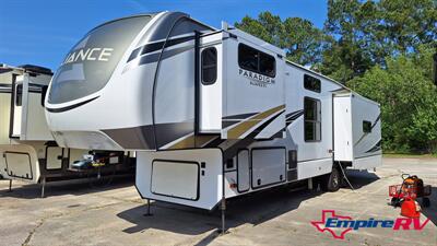 2021 Alliance RV Paradigm   - Photo 2 - Liberty, TX 77575