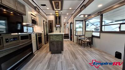 2021 Alliance RV Paradigm   - Photo 7 - Liberty, TX 77575