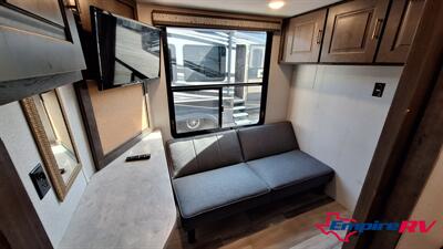 2021 Alliance RV Paradigm   - Photo 11 - Liberty, TX 77575