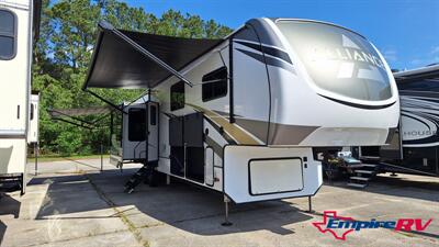 2021 Alliance RV Paradigm