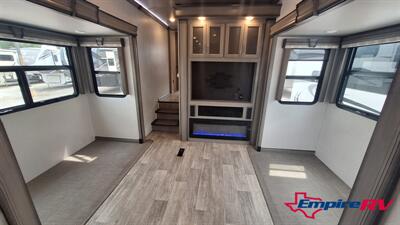 2021 Keystone montana 3741FK - Photo 13 - Liberty, TX 77575