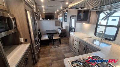 2021 Keystone Cameo 4031FL   - Photo 19 - Liberty, TX 77575