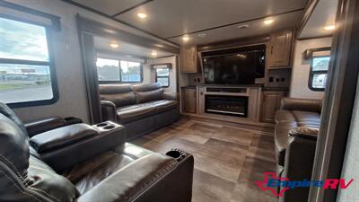 2021 Keystone Cameo 4031FL   - Photo 13 - Liberty, TX 77575