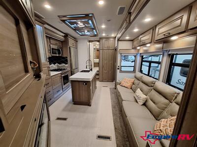 2023 DRV FULLHOUSE LX455   - Photo 10 - Liberty, TX 77575