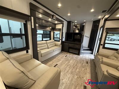 2022 DRV MOBILE SUITES 41RKSB4 - Photo 11 - Liberty, TX 77575