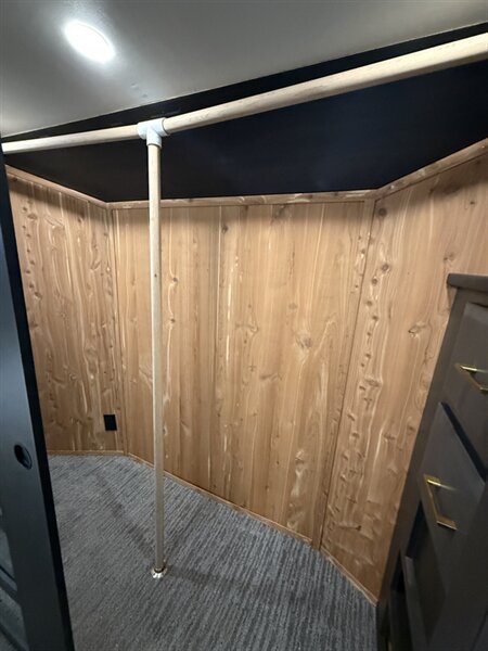 2022 DRV MOBILE SUITES 41RKSB4 - Photo 18 - Liberty, TX 77575