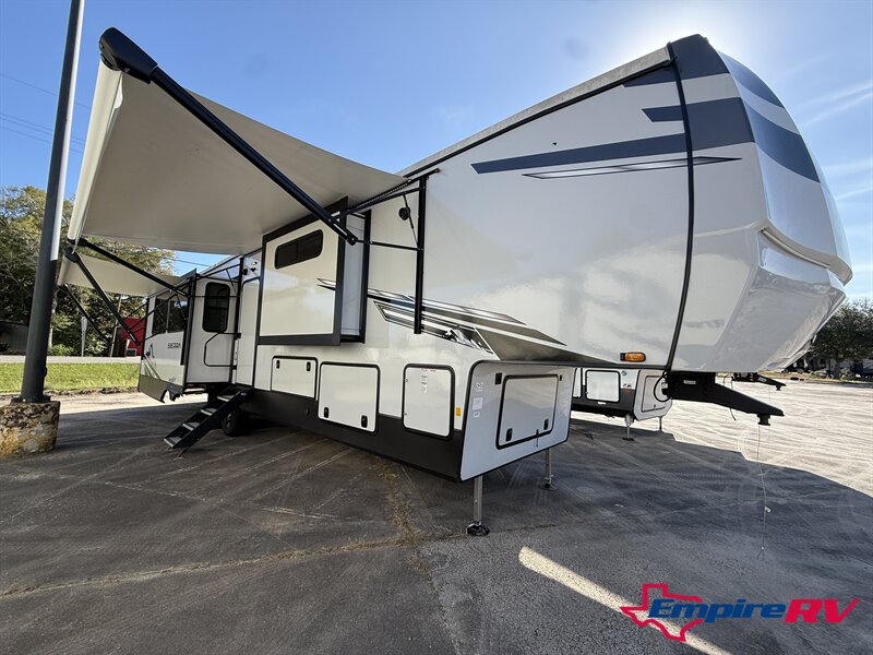 2024 Forest River SIERRA 3800RK 3800RK   - Photo 5 - Liberty, TX 77575