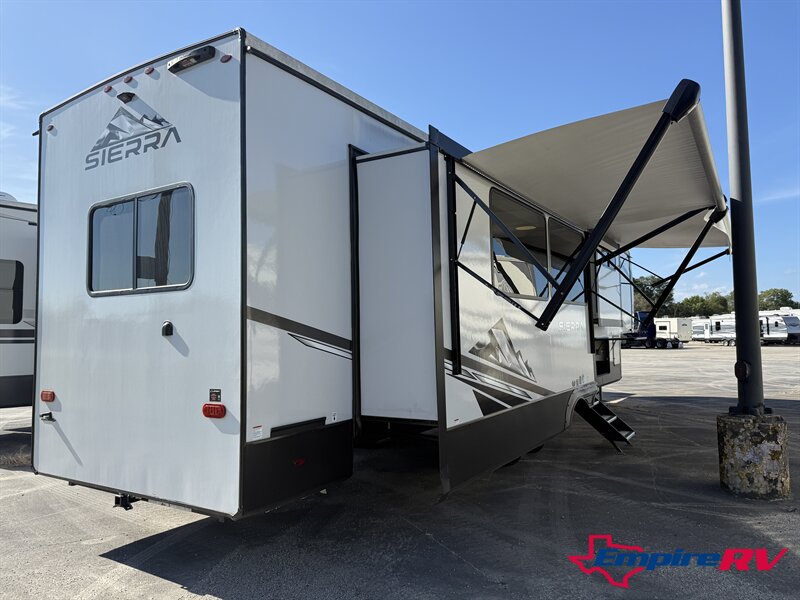 2024 Forest River SIERRA 3800RK 3800RK   - Photo 6 - Liberty, TX 77575