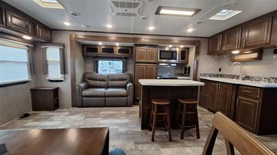 2019 Forest River Rockwood 8329SS - Photo 8 - Oxnard, CA 93030