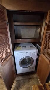 2014 open range Roamer 367BHS   - Photo 13 - Liberty, TX 77575