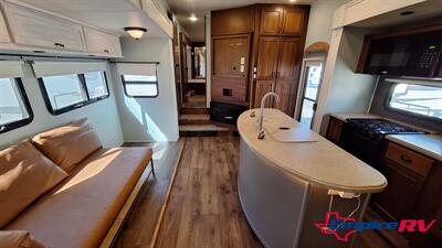 2014 open range Roamer 367BHS   - Photo 9 - Liberty, TX 77575