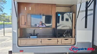 2014 open range Roamer 367BHS   - Photo 5 - Liberty, TX 77575